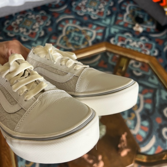 New - Picture 5 of 5